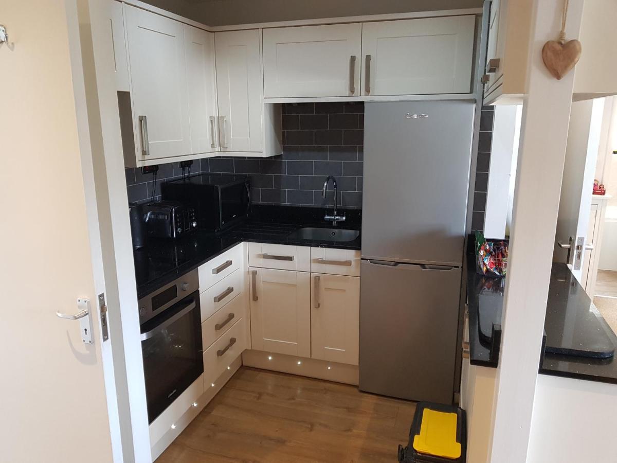 Bowness On Windermere, Lovely Apartment For 4 With Parking Esterno foto